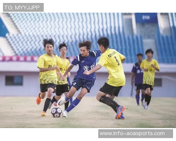 中国足球U14青训体系的现状与未来发展探讨